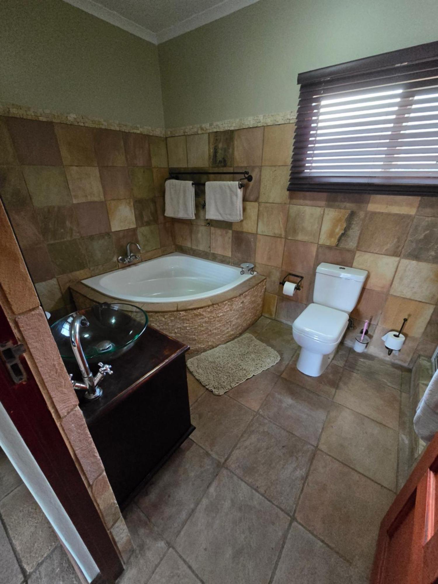 Holiday home Shale House: 3-bedroom House With Private Access. *